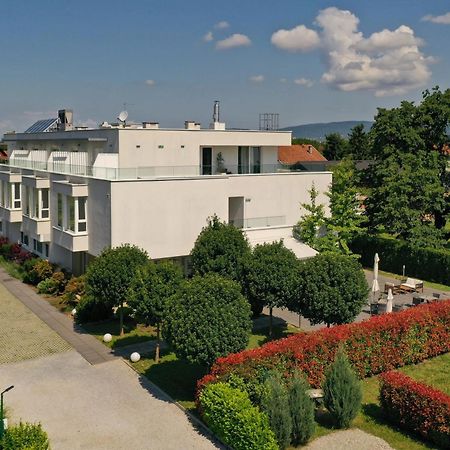Hotel Magdalena Zagreb Bagian luar foto