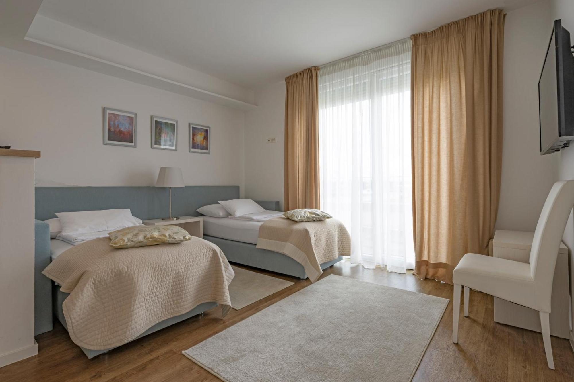 Hotel Magdalena Zagreb Bagian luar foto