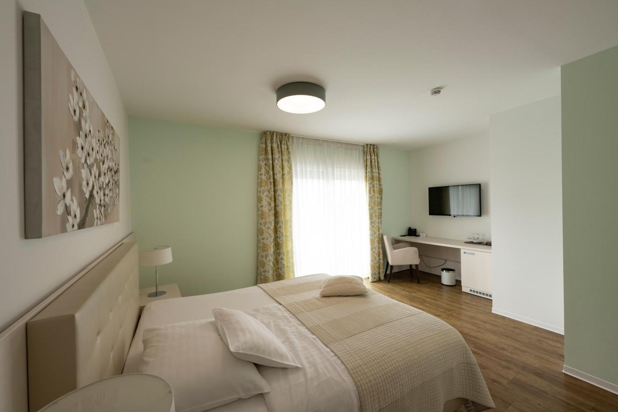 Hotel Magdalena Zagreb Bagian luar foto