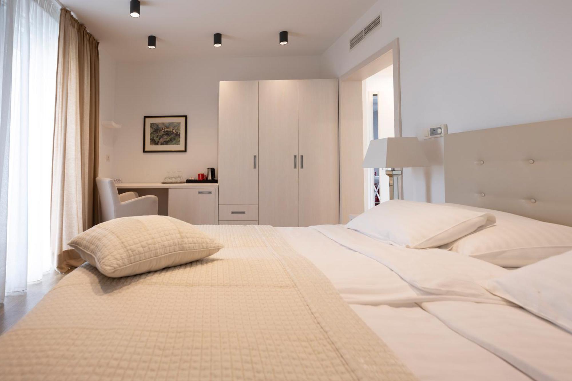 Hotel Magdalena Zagreb Bagian luar foto